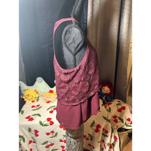 Abercrombie and Fitch tank top - Picture 2 of 5